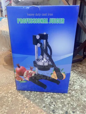 Manual Hand-Press Citrus Juicer.