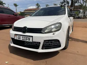 Volkswagen Golf 2015 White