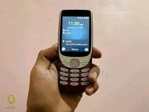 New Nokia 8210 4G Black
