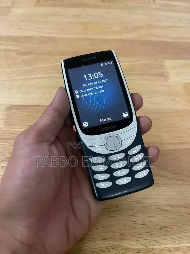 New Nokia 8210 4G Black