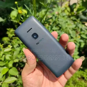 New Nokia 8210 4G Black