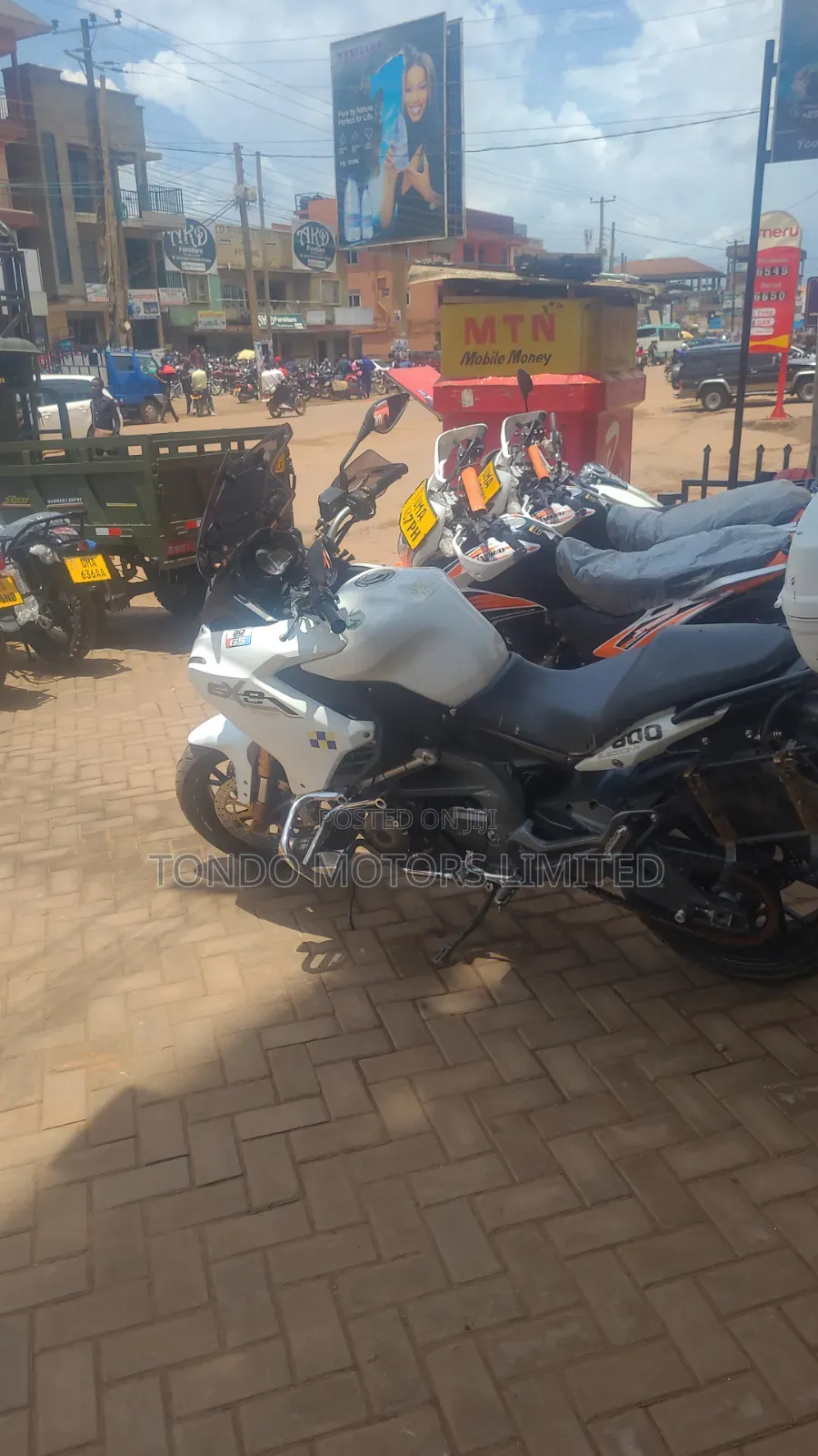 Benelli 2026 White