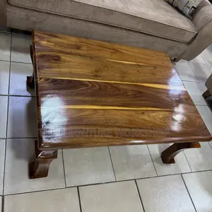 Center Table Mugavu Hard Wood