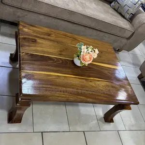 Center Table Mugavu Hard Wood