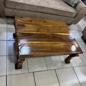 Center Table Mugavu Hard Wood