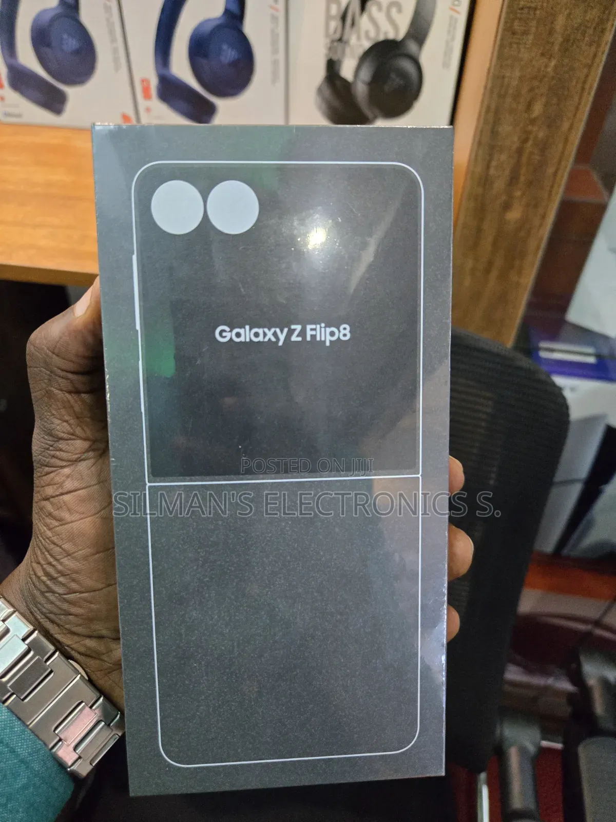 New Samsung Galaxy Z Flip8 256 GB Graphite