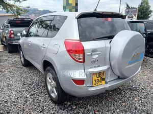 Toyota RAV4 2.4 2008 Silver