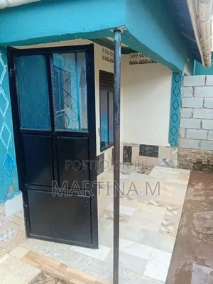 1bdrm House in Kira for rent
