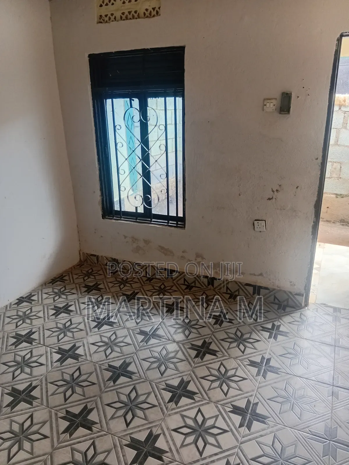 1bdrm House in Kira for rent
