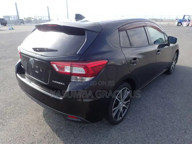 Subaru Impreza 2.0i AWD Hatchback 2017 Black