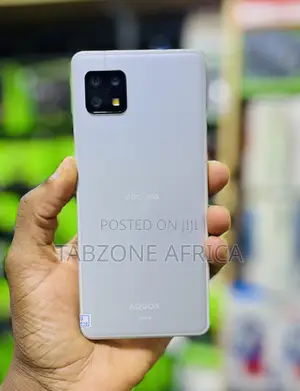 Sharp Aquos Sense6 64 GB Silver