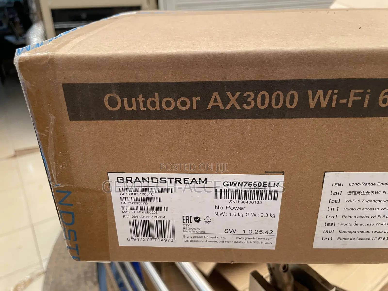 Grandstream GWN7660ELR Outddor Ax3000
