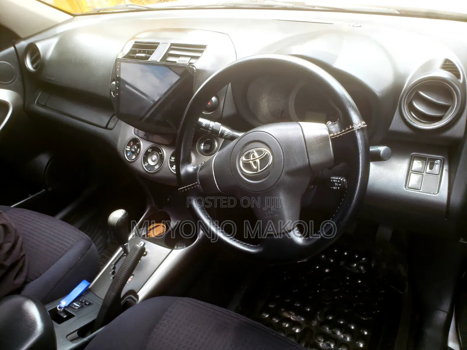 Toyota Vanguard 2008 Silver