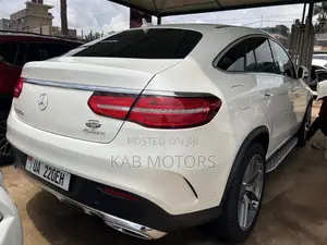 Mercedes-Benz GLE-Class AMG GLE 43 4MATIC 2017 White