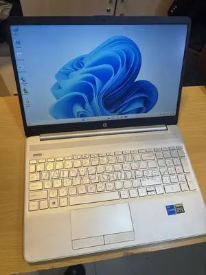 Laptop HP 15 8GB Intel Core i5 HDD 1T