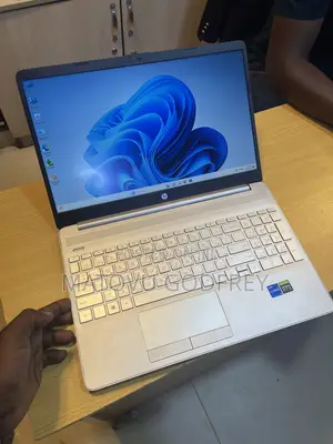 Laptop HP 15 8GB Intel Core i5 HDD 1T
