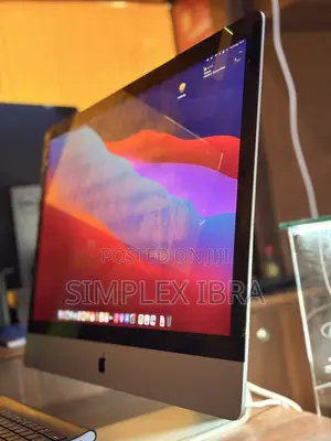 Desktop Computer Apple iMac 16GB Intel Core i5 SSD 256GB