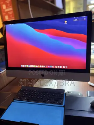 Desktop Computer Apple iMac 16GB Intel Core i5 SSD 256GB