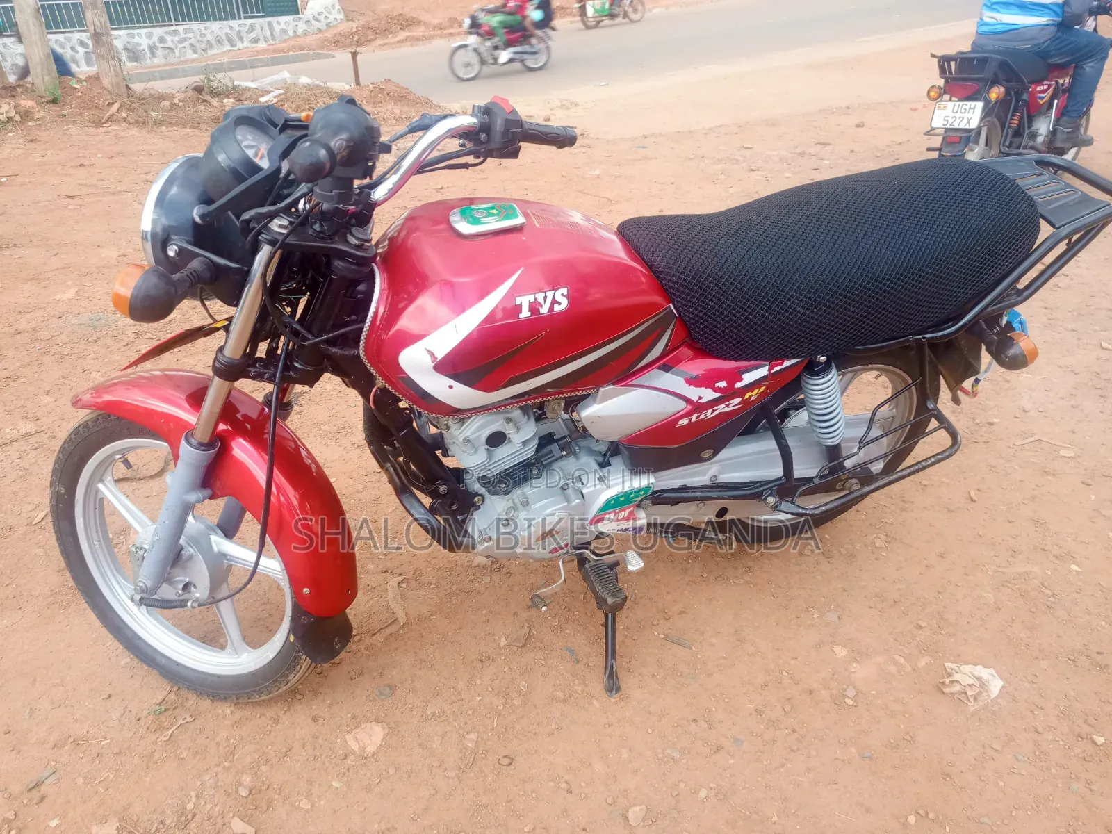 TVS HLX 125 2024 Red