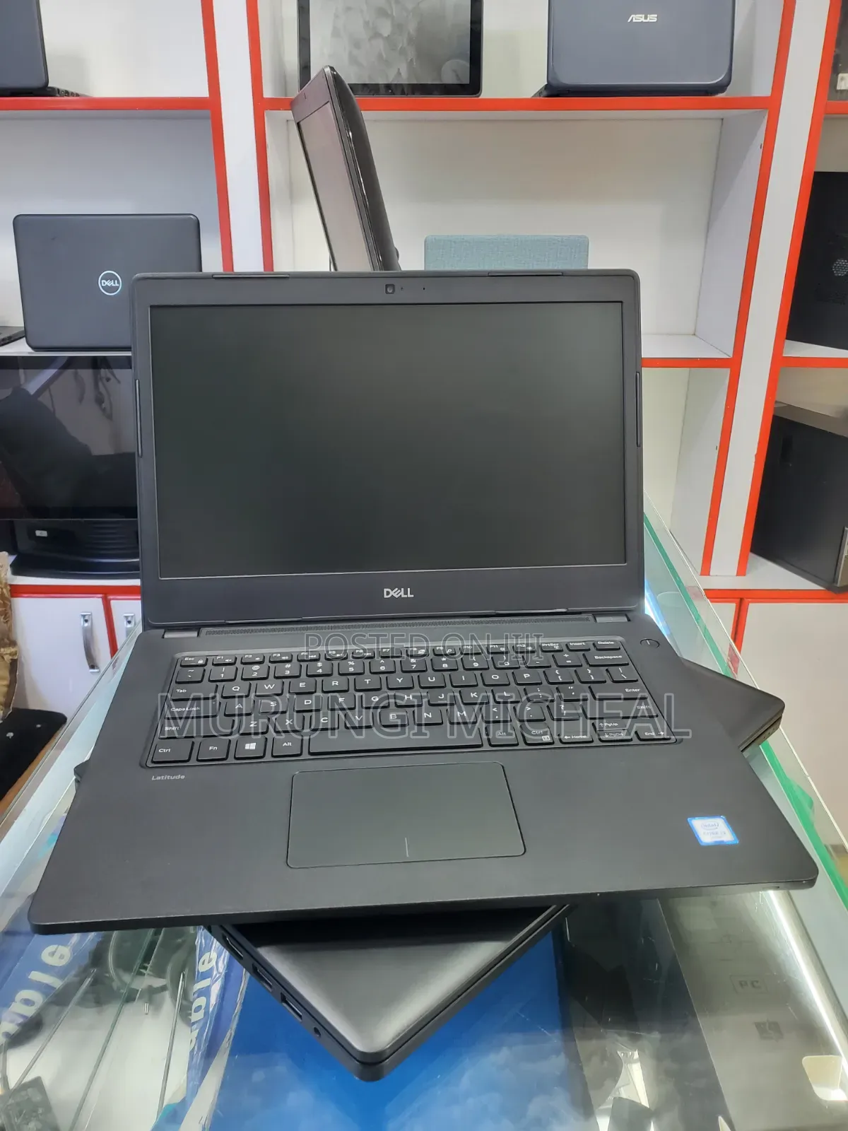 Laptop Dell Latitude 14 3470 4GB Intel Core i3 HDD 500GB