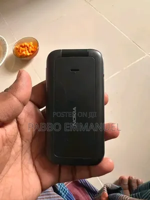 New Nokia 2660 Flip Black