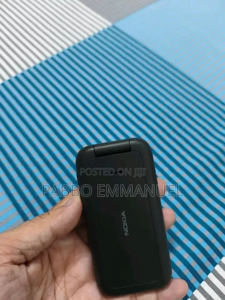 New Nokia 2660 Flip Black