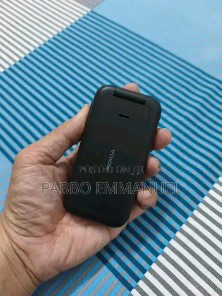 New Nokia 2660 Flip Black