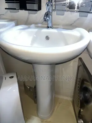 Sawa Toilet Seat and Sawa Hand Wash Basin