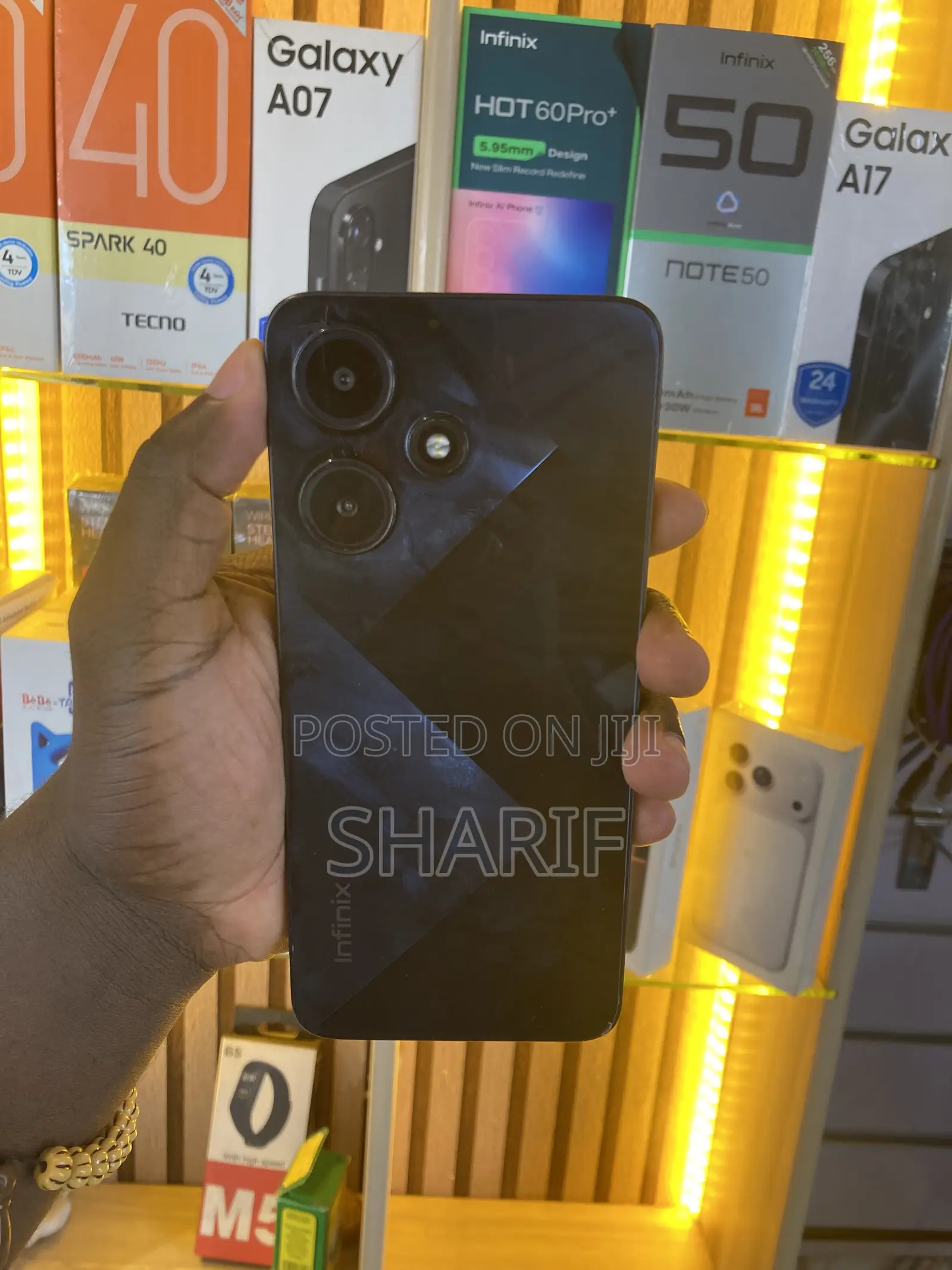 Infinix Hot 30i 128 GB Black