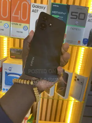 Infinix Hot 30i 128 GB Black