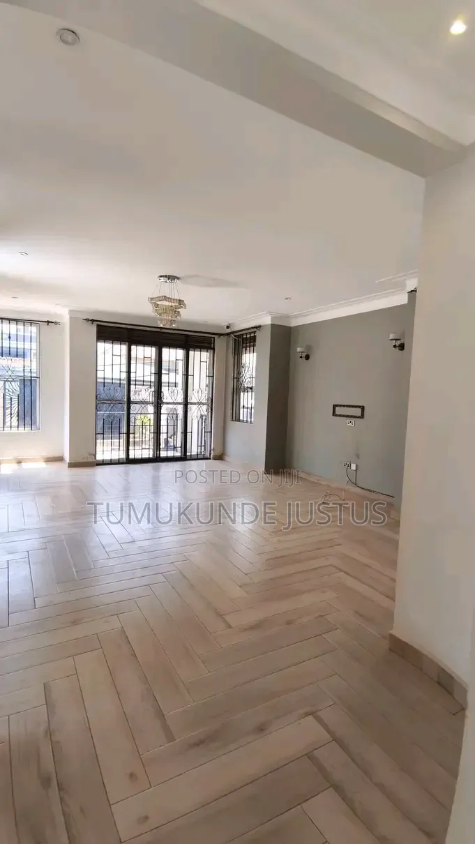 3bdrm House in Kisaasi Ntinda Road, Central Division for rent