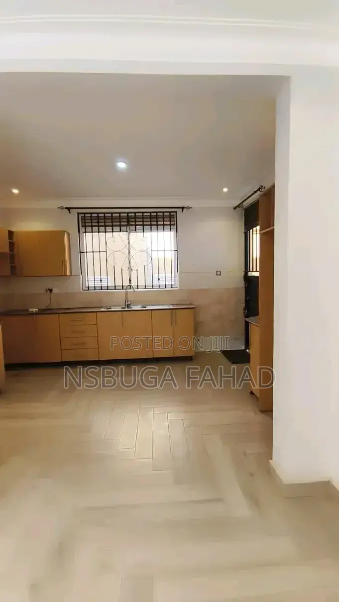 3bdrm House in Kisaasi Ntinda Road, Central Division for rent