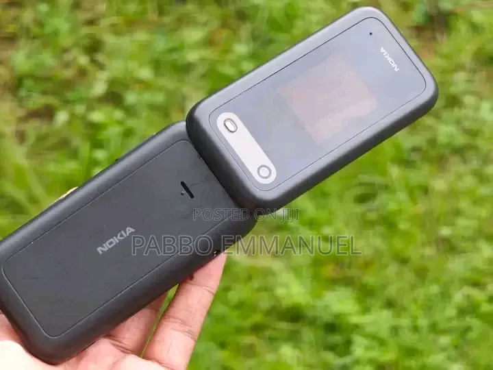 New Nokia 2660 Flip Black