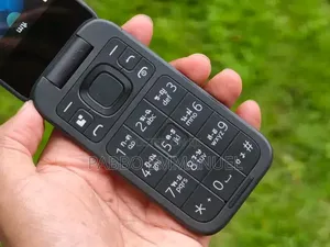 New Nokia 2660 Flip Black