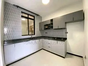 2bdrm House in Kisaasi Bukoto Road, Central Division for rent