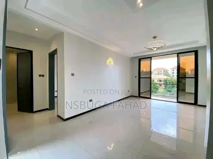 2bdrm House in Kisaasi Bukoto Road, Central Division for rent