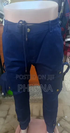 Usk Cargo Pants for Men