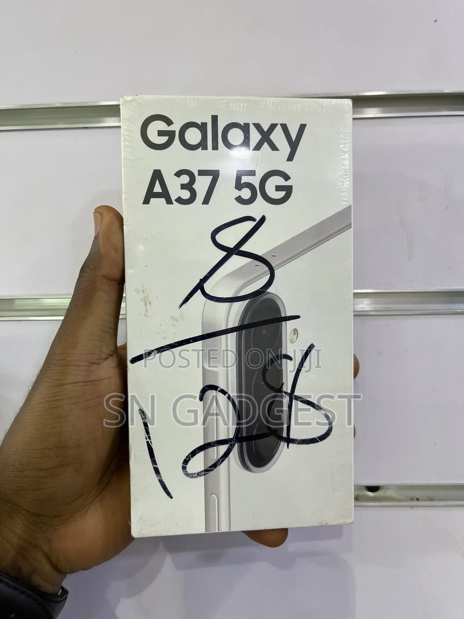 New Samsung Galaxy A37 128 GB Black