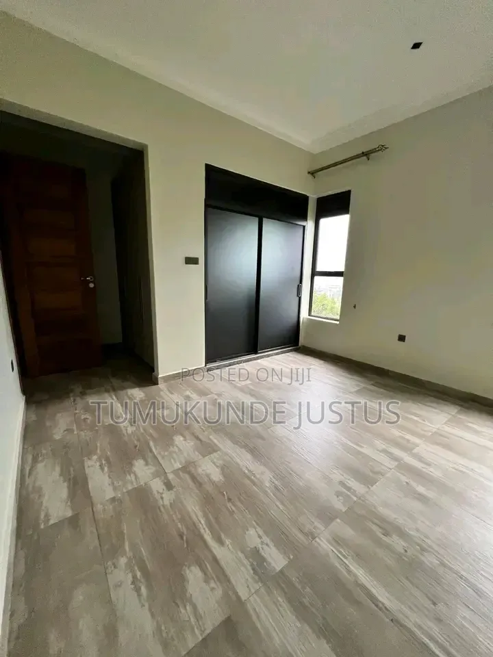2bdrm House in Kisaasi, Central Division for rent