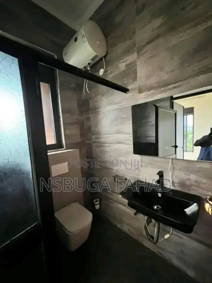2bdrm House in Kisaasi, Central Division for rent