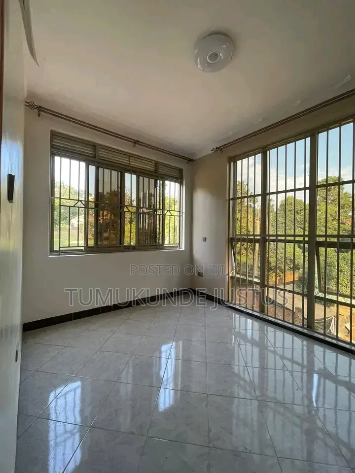 2bdrm House in Kisaasi, Central Division for rent