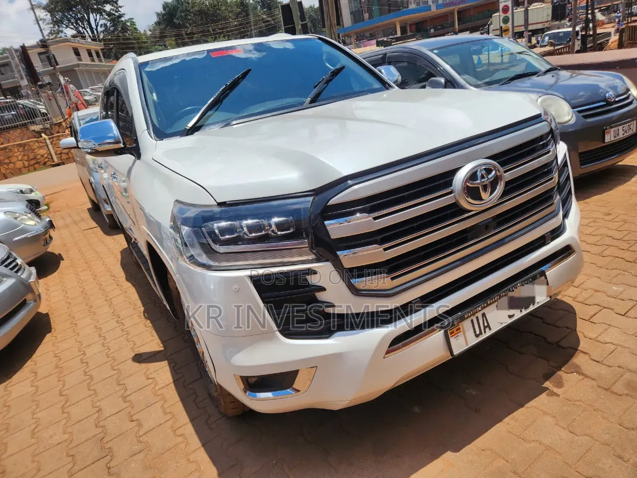 Toyota Land Cruiser Prado 2015 White