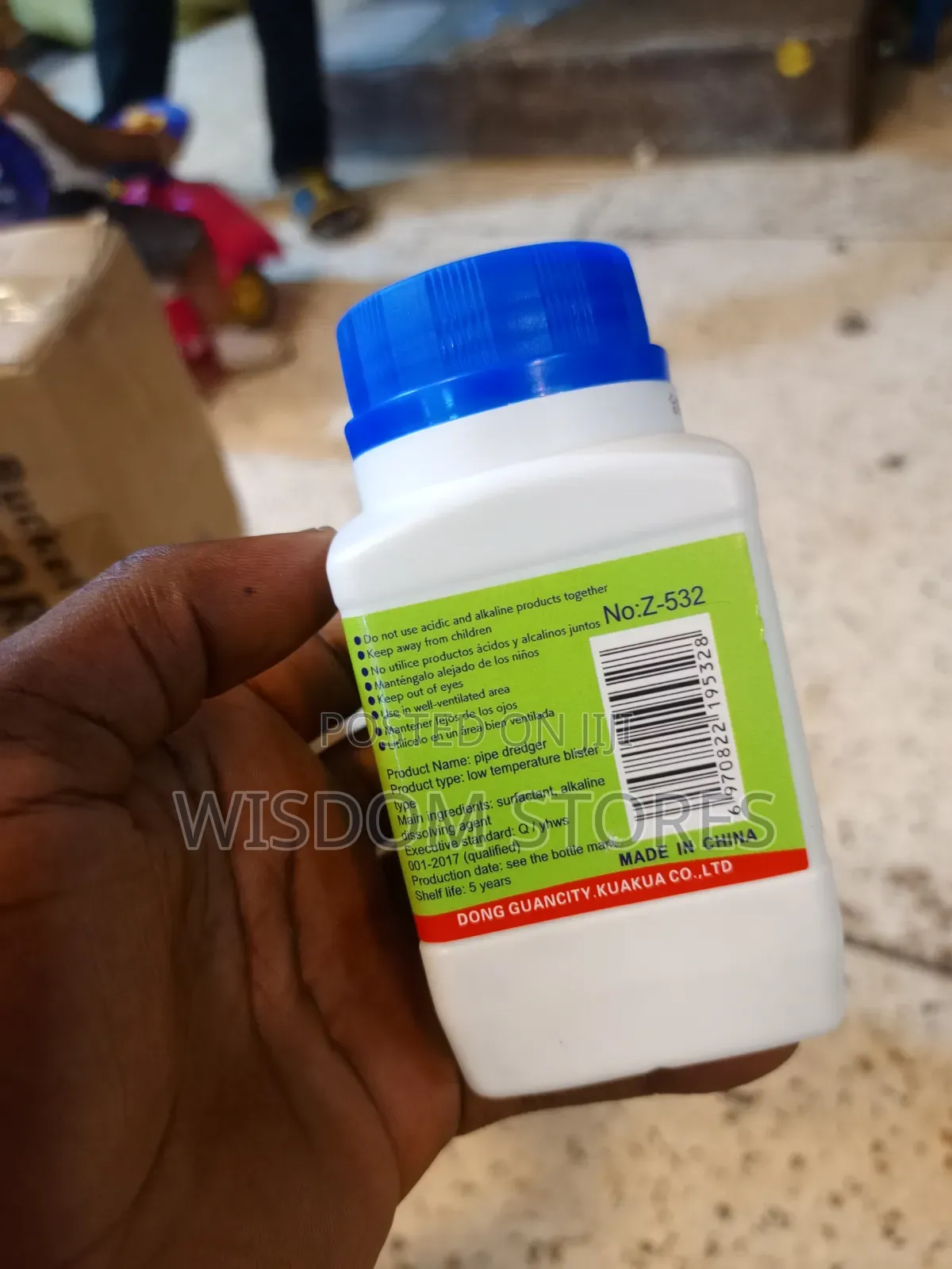 Powder-Based Chemical Drain Cleaner