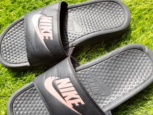 Men's Nikes