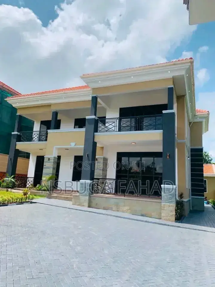 3bdrm House in Standalone Kisaasi, Central Division for rent