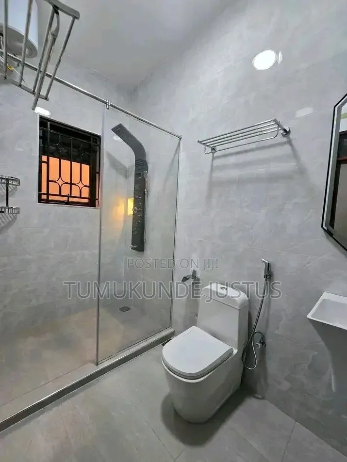 3bdrm House in Standalone Kisaasi, Central Division for rent