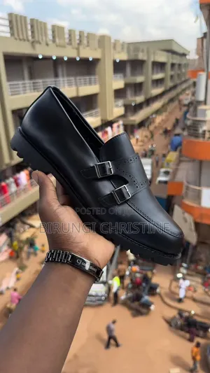 Men's Stringless Shoes