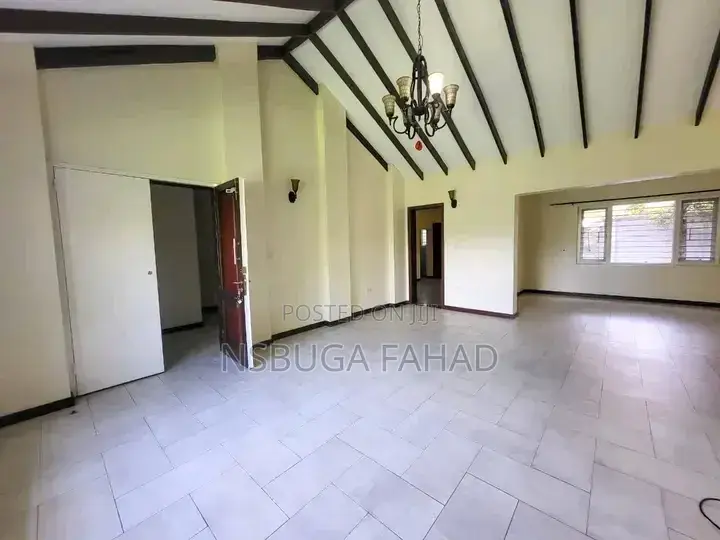 3bdrm House in Standalone Kisaasi, Central Division for rent