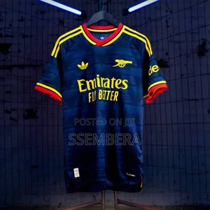 Original Arsenal Away Jersey or Kit