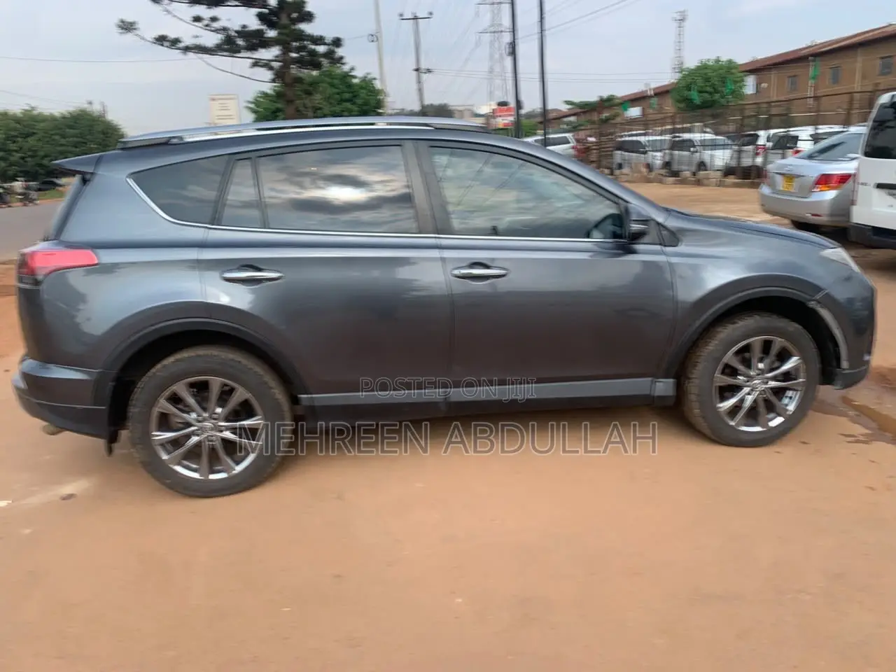 Toyota RAV4 Adventure 4dr SUV AWD (2.5L 4cyl 6A) 2018 Black